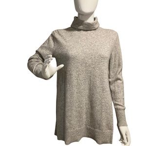 Ann Taylor Gray Sweater Turtleneck